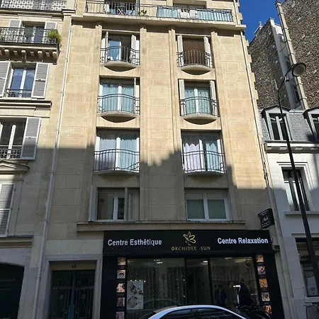 Steps Away From The Arc De Triomphe - Prime Location Apartamento